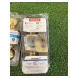 2 New Kwikset Bed & Bath Doorknobs
