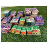 Mixed Packages New Plastic Anchors & Plugs