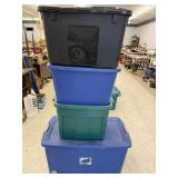 4 Totes with Lids