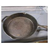 Cast Iron Fry Pan