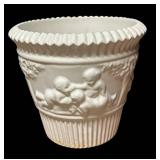 J6 - Roseville Donatello 657-6 White Matte Planter