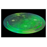 A4 - Vintage Jeannette Glass Sunflower Uranium Footed Cake Plate