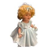 W - Vintage Shirley Temple Doll