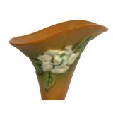K2 - Vintage Roseville White Gardenia Cornucopia Vase