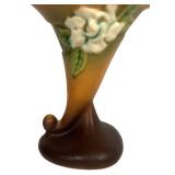 K2 - Vintage Roseville White Gardenia Cornucopia Vase