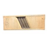 W - Vintage Kraut Cutter / Wooden Cabbage Slicer