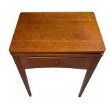 S - Vintage Singer 99K Sewing Machine Table with Cabinet and Machine