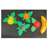 B5 - Vintage Rossetti Fruit Motif Plate with Fruit Magnets