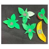 B5 - Vintage Rossetti Fruit Motif Plate with Fruit Magnets
