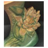 B5 - Vintage Roseville Water Lily Cornucopia Vase