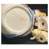 G3 - Adorable Duck Teapot with Two Bunny Figurines