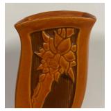 G1 - Vintage Roseville Silhouette Fan Vase