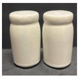 A3 - Vintage McCoy Strawberry Country Salt & Pepper Shakers