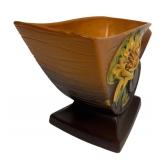 H2 - Vintage Roseville Water Lily Vase