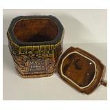 K6 - Vintage McCoy Wishing Well Cookie Jar