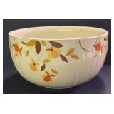E4 - Vintage Hall Autumn Leaf 6 in Radiance Bowl & McKee Milk Glass Shakers