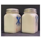 E4 - Vintage Hall Autumn Leaf 6 in Radiance Bowl & McKee Milk Glass Shakers