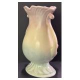 C4 - Vintage Hull Pottery Bowknot & Woodland Vase Mixed Lot