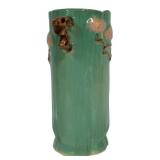 D4 - Vintage Roseville Pottery Ming Tree Vase 581-6
