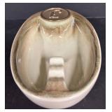 D4 - Vintage Roseville Hyde Park Ashtray