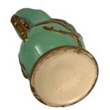 D5 - Vintage Hull Pottery Magnolia Vase