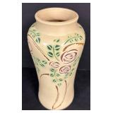 C4 - Vintage Roseville Velmoss Scroll Vase