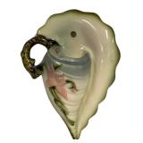H6 - Vintage Hull Woodland Wall Pocket
