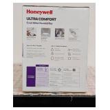 Honeywell Ultrasonic Egg Humidifier HUL545W: Cool Mist, Aromatherapy, No Filter, 36-Hour Run, 300-500 sq. ft. Room