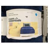 Lot of Room Essentials Navy Blue Plaid Comforters