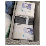 Lot of Room Essentials Satin Quilt Bedding