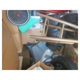 (TRLR) Large Lot of Unclaimed Unsol...