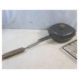 (EW1) 2 Metal Campfire Cookers with...