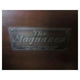 (FRNT) Vintage "The Magnavox" Cabin...