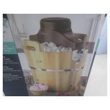 (D-2) Oster 4-Quart Wooden Bucket I...