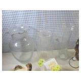 (BR3) Decor Figures Etc, Tin Box wi...
