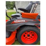 Kubota Z421KW-54 Zero-Turn Lawn Mower