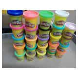 24 Hasbro Play-Doh Compound...
