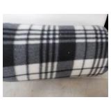 Black/White Throw...