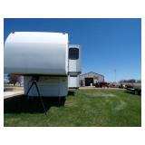 2000 Hitchhiker II 3-Seasons 31