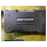 Craftsman 6 1/8 Twincutter with case & paper - works