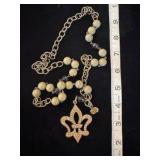 Sisi Amber necklaces