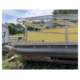 1985 Leisure Island Pontoon Boat Mercury 25XD & Trailer