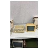 complete Apple IIc computer with original packaging