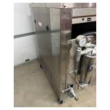 MSRP $25,000 STERIS Caviwave Pro Ultrasonic Cleaning System, Automated Surgical Instrument Washer & Cleaner, Touchscreen Controls, SPD/CSSD Reprocessing System, Medical & Surgical Facility Use