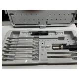 MSRP $6,000 STRYKER BIOABSORBABLE SCREW KIT 234-020-123, ORTHOPEDIC SPORTS MEDICINE INSTRUMENT SET, ACL/PCL LIGAMENT FIXATION SYSTEM, STERILIZATION TRAY, MISSING 1.0MM GUIDE WIRES, EXCELLENT CONDITION