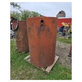 61 x 40 Fuel Barrel with Stand - Apprx. 300 gallons