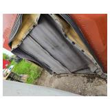 Peterbilt Semi Truck Sleeper Cab - Crack on roof, dented on side - Off 2008 389 Peterbilt