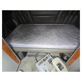 Peterbilt Semi Truck Sleeper Cab - Crack on roof, dented on side - Off 2008 389 Peterbilt
