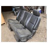 2008 Chevy Tahoe Middle Row Leather Seats