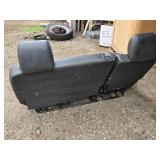 2008 Chevy Tahoe Middle Row Leather Seats